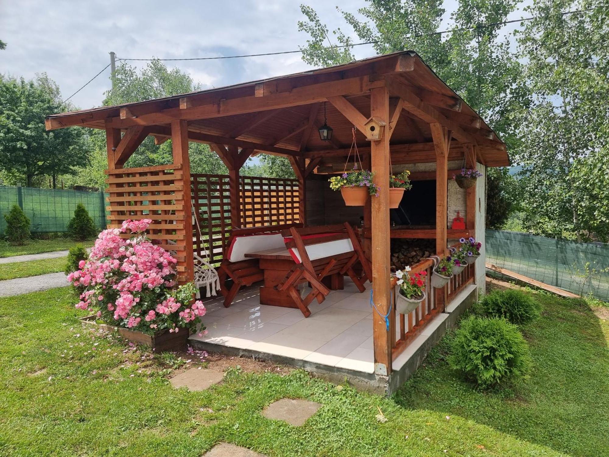 Mountain House Brutusi 17 Bjelasnica Trnovo Bih מראה חיצוני תמונה